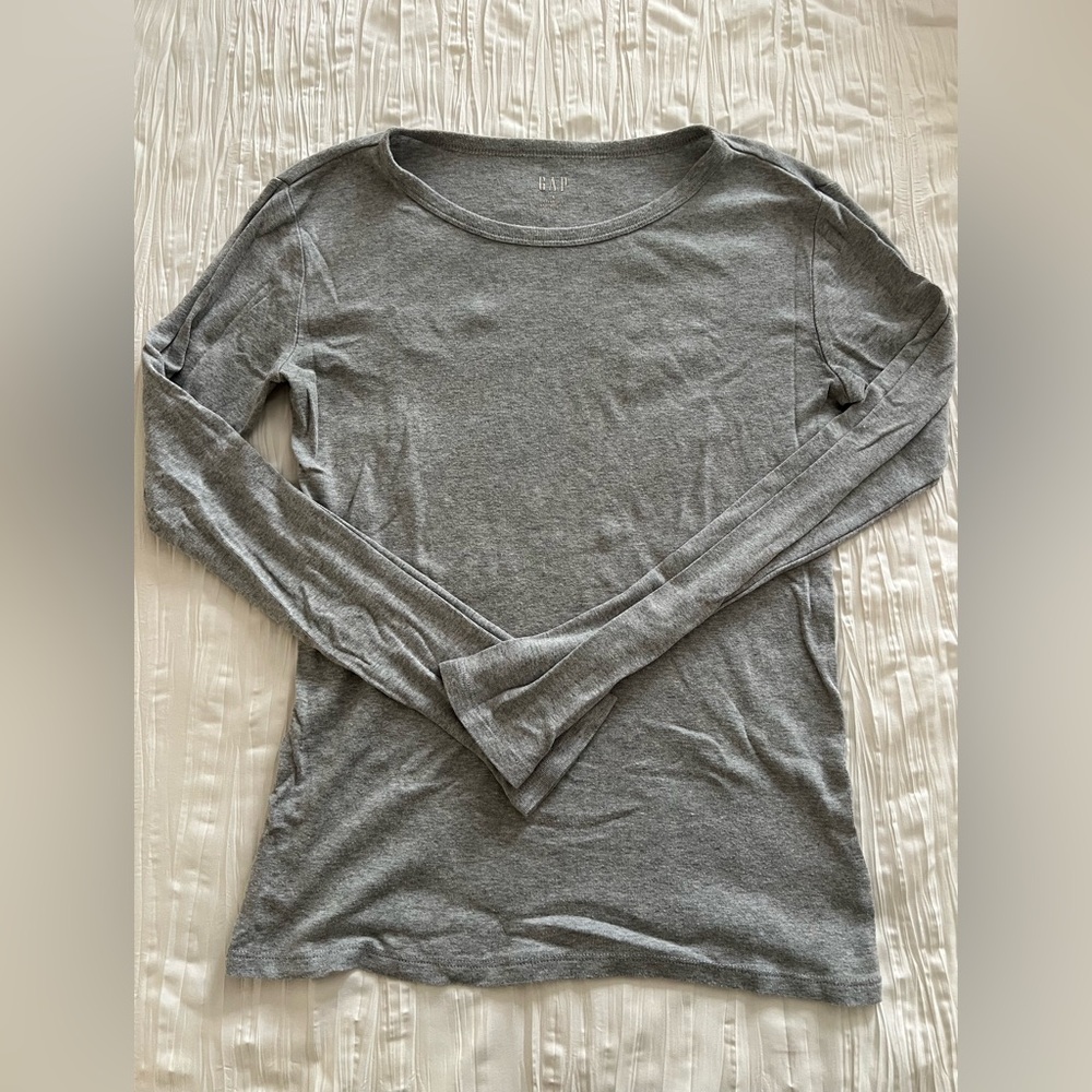 GAP Factory Gray Long Sleeve Tee